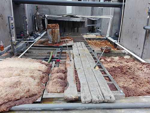長沙湘麓環(huán)保科技有限公司,長沙湘麓臭氧機,長沙食品廠臭氧消毒機,長沙臭氧發(fā)生器,污水處理臭氧設備